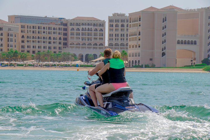 Abu Dhabi Extreme Jetski - Photo 1 of 2